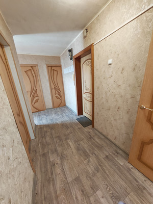 Продам двухкомнатную (2-комн.) квартиру, Первостроителей пр-кт, 15, Комсомольск-на-Амуре г