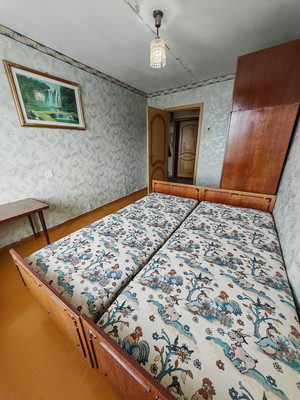 Продам двухкомнатную (2-комн.) квартиру, Первостроителей пр-кт, 15, Комсомольск-на-Амуре г