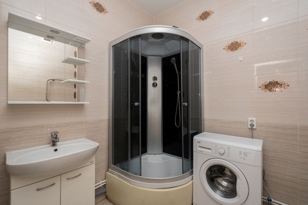 Продам однокомнатную (1-комн.) квартиру, Красных Мадьяр ул, 14, Иркутск г