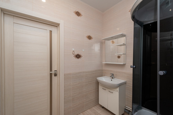 Продам однокомнатную (1-комн.) квартиру, Красных Мадьяр ул, 14, Иркутск г