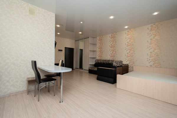 Продам однокомнатную (1-комн.) квартиру, Красных Мадьяр ул, 14, Иркутск г