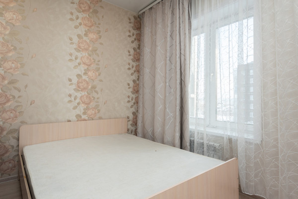 Продам однокомнатную (1-комн.) квартиру, Красных Мадьяр ул, 14, Иркутск г