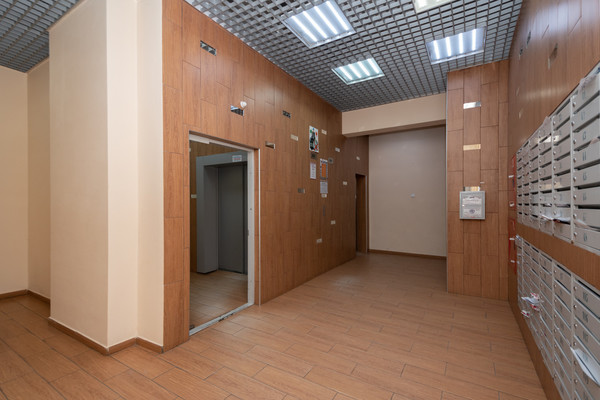 Продам однокомнатную (1-комн.) квартиру, Красных Мадьяр ул, 14, Иркутск г