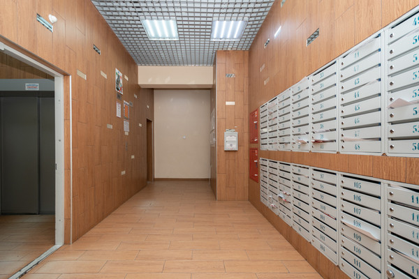 Продам однокомнатную (1-комн.) квартиру, Красных Мадьяр ул, 14, Иркутск г