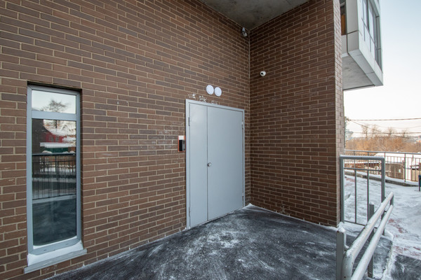 Продам однокомнатную (1-комн.) квартиру, Красных Мадьяр ул, 14, Иркутск г