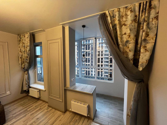 Продам однокомнатную (1-комн.) квартиру, Конгрессная ул, 33, Краснодар г