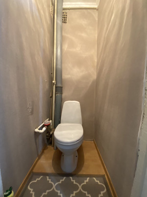 Продам трехкомнатную (3-комн.) квартиру, Школьная ул, 5, Витязево с