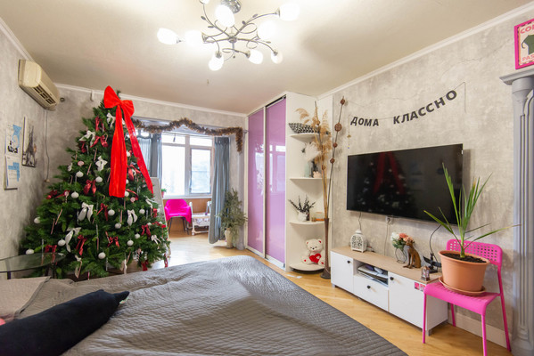 Продам двухкомнатную (2-комн.) квартиру, Темерницкая ул, 79-81, Ростов-на-Дону г