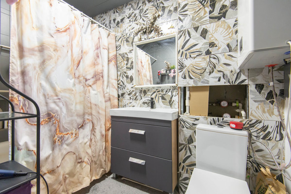 Продам двухкомнатную (2-комн.) квартиру, Темерницкая ул, 79-81, Ростов-на-Дону г