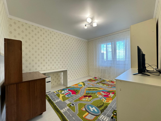 Продам трехкомнатную (3-комн.) квартиру, Нартановская ул, 10, Нальчик г