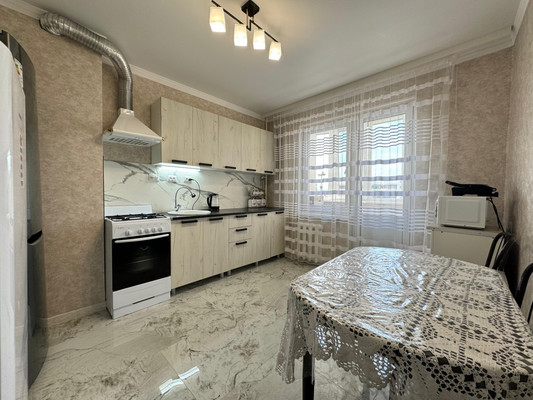 Продам трехкомнатную (3-комн.) квартиру, Нартановская ул, 10, Нальчик г