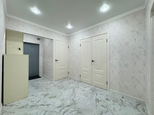 Продам трехкомнатную (3-комн.) квартиру, Нартановская ул, 10, Нальчик г