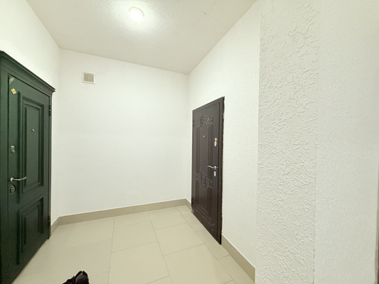 Продам многокомнатную квартиру, Тлостанова ул, 28, Нальчик г