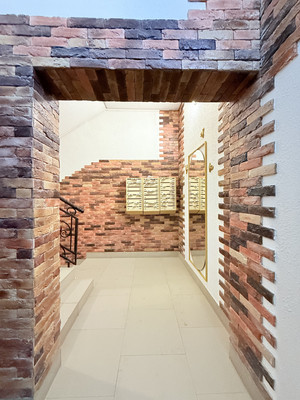 Продам многокомнатную квартиру, Тлостанова ул, 28, Нальчик г