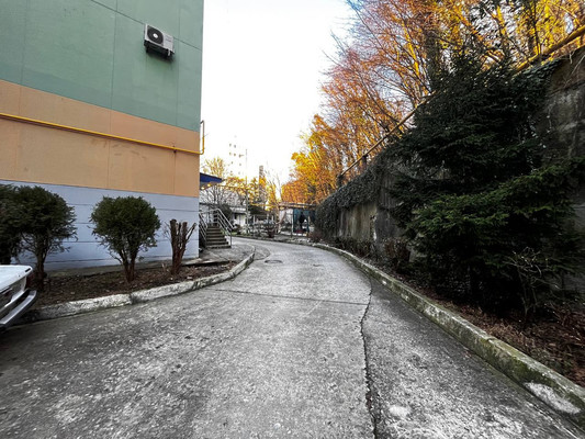 Продам двухкомнатную (2-комн.) квартиру, Калараша ул, 31, Туапсе г