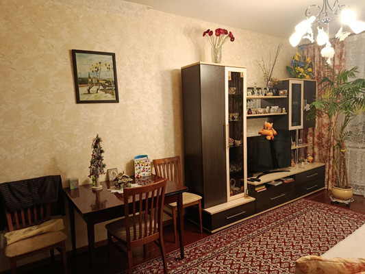 Продам двухкомнатную (2-комн.) квартиру, Кирьянова ул, 17, Яхрома г