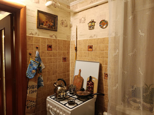 Продам двухкомнатную (2-комн.) квартиру, Кирьянова ул, 17, Яхрома г