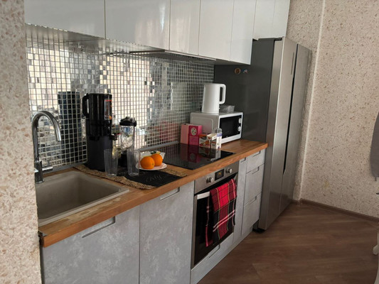 Продам двухкомнатную (2-комн.) квартиру, Центральный (Купелинка мкр) кв-л, 2, Сапроново д