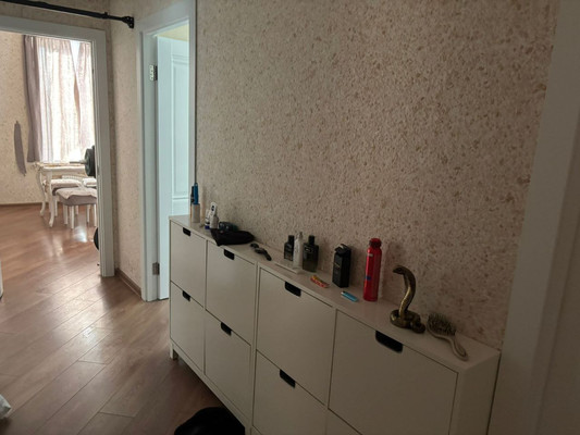 Продам двухкомнатную (2-комн.) квартиру, Центральный (Купелинка мкр) кв-л, 2, Сапроново д