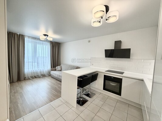 Продам однокомнатную (1-комн.) квартиру, Ясеневая ул, 12к1, Москва г