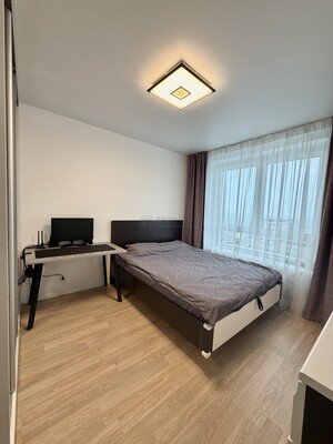 Продам однокомнатную (1-комн.) квартиру, Ясеневая ул, 12к1, Москва г