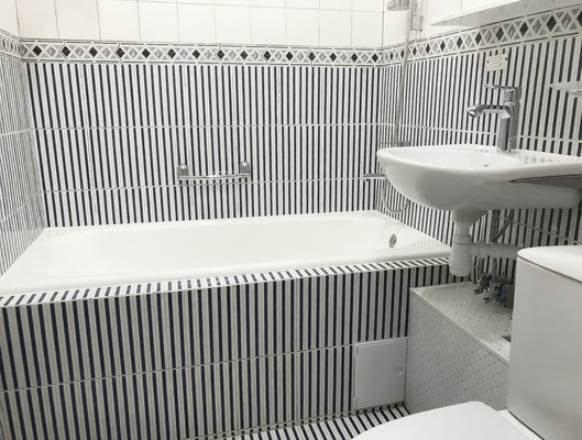 Продам трехкомнатную (3-комн.) квартиру, Красноармейская (Центральный р-н) ул, 15, Сочи г