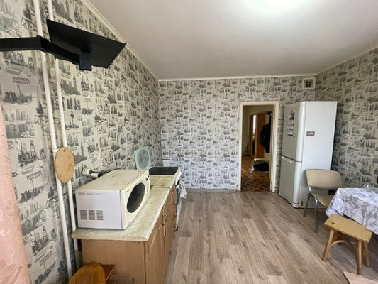 Продам двухкомнатную (2-комн.) квартиру, Щёлковский проезд, 4, Москва г