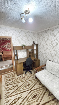 Продам двухкомнатную (2-комн.) квартиру, им. Братьев Дроздовых ул, 14, Краснодар г