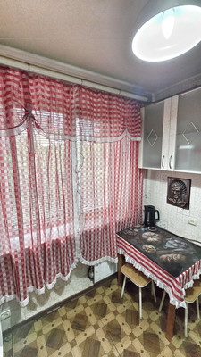 Продам двухкомнатную (2-комн.) квартиру, им. Братьев Дроздовых ул, 14, Краснодар г