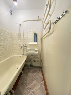 Продам двухкомнатную (2-комн.) квартиру, Калмыкова ул, 229, Нальчик г