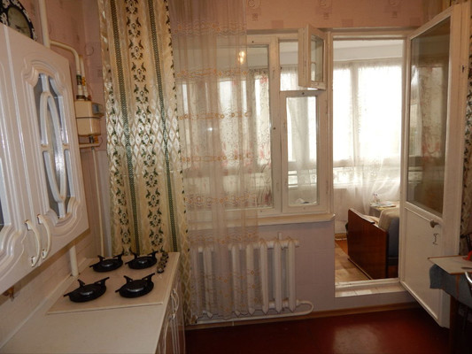 Продам двухкомнатную (2-комн.) квартиру, Морская ул, 14к2, Малый Маяк с