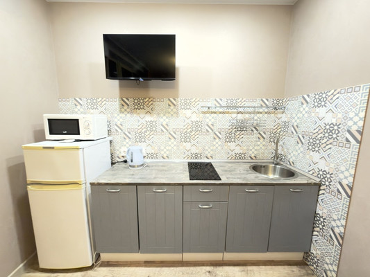 Продам однокомнатную (1-комн.) квартиру, Аделя Кутуя ул, 100, Казань г