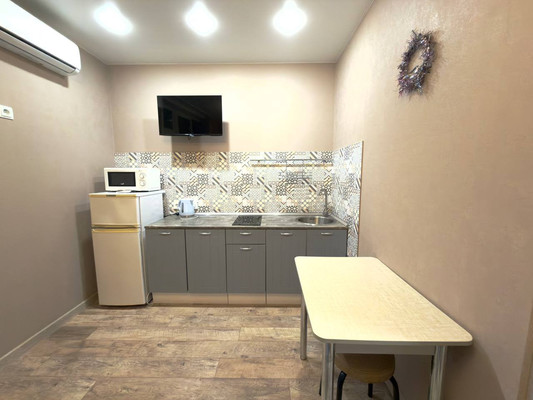 Продам однокомнатную (1-комн.) квартиру, Аделя Кутуя ул, 100, Казань г