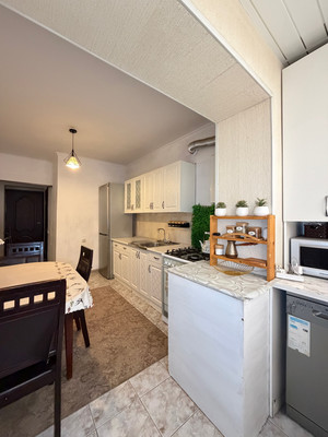 Продам двухкомнатную (2-комн.) квартиру, Самотечная ул, 39, Нальчик г