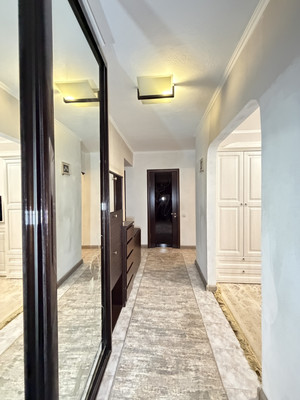 Продам двухкомнатную (2-комн.) квартиру, Самотечная ул, 39, Нальчик г