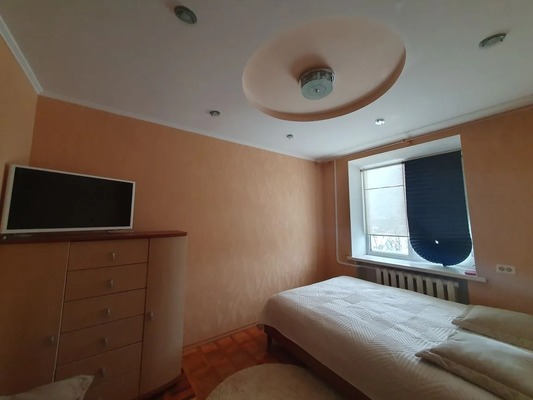 Продам трехкомнатную (3-комн.) квартиру, Красная ул, 59А, Кропоткин г