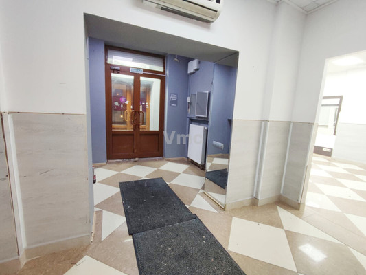 Продам коммерческое помещение 120 м2, Вавилова ул, 56, Москва г