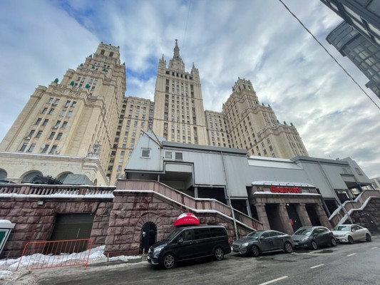 Продам трехкомнатную (3-комн.) квартиру, Козихинский Б. пер, 27А, Москва г