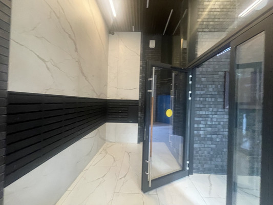 Продам многокомнатную квартиру, Лермонтовская ул, 1к1, Москва г