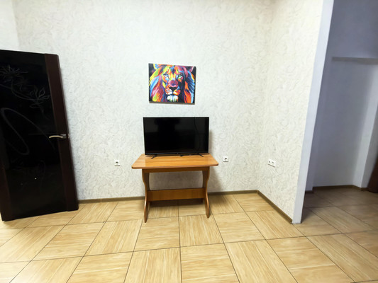 Сдам двухкомнатную (2-комн.) квартиру, Вербовая ул, 11, Новороссийск г