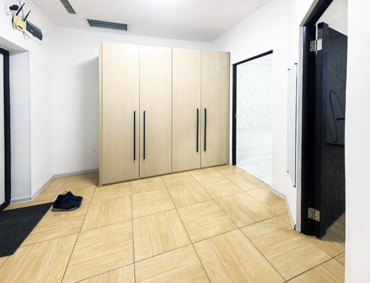 Сдам двухкомнатную (2-комн.) квартиру, Вербовая ул, 11, Новороссийск г