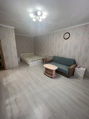 Продам однокомнатную (1-комн.) квартиру, Домодедовская ул, 38к1, Москва г