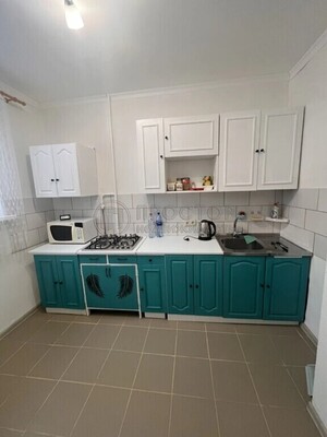 Продам однокомнатную (1-комн.) квартиру, Домодедовская ул, 38к1, Москва г