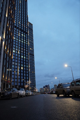 Продам трехкомнатную (3-комн.) квартиру, Генерала Дорохова ул, 49, Москва г