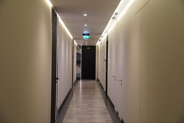 Продам трехкомнатную (3-комн.) квартиру, Генерала Дорохова ул, 49, Москва г