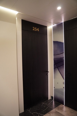 Продам трехкомнатную (3-комн.) квартиру, Генерала Дорохова ул, 49, Москва г