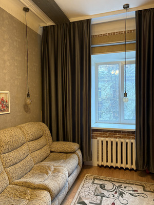 Продам комнату в 20-комн. квартире, Среднеохтинский пр-кт, 33/15, Санкт-Петербург г