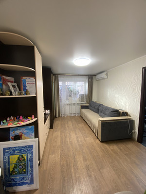 Продам трехкомнатную (3-комн.) квартиру, Криворожская ул, 61, Ростов-на-Дону г