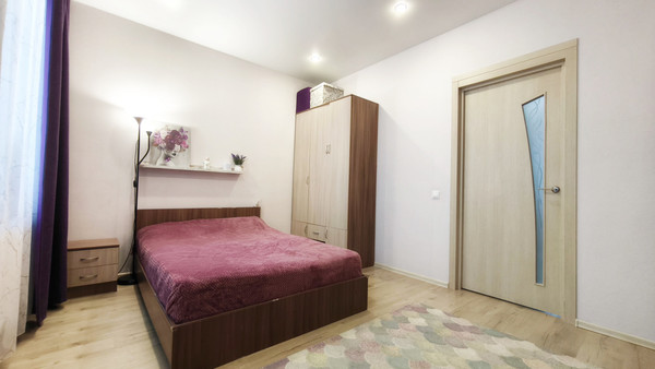 Продам двухкомнатную (2-комн.) квартиру, Заводская (Усть-Славянка тер.) ул, 15, Санкт-Петербург г