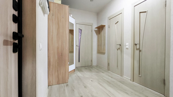 Продам двухкомнатную (2-комн.) квартиру, Заводская (Усть-Славянка тер.) ул, 15, Санкт-Петербург г